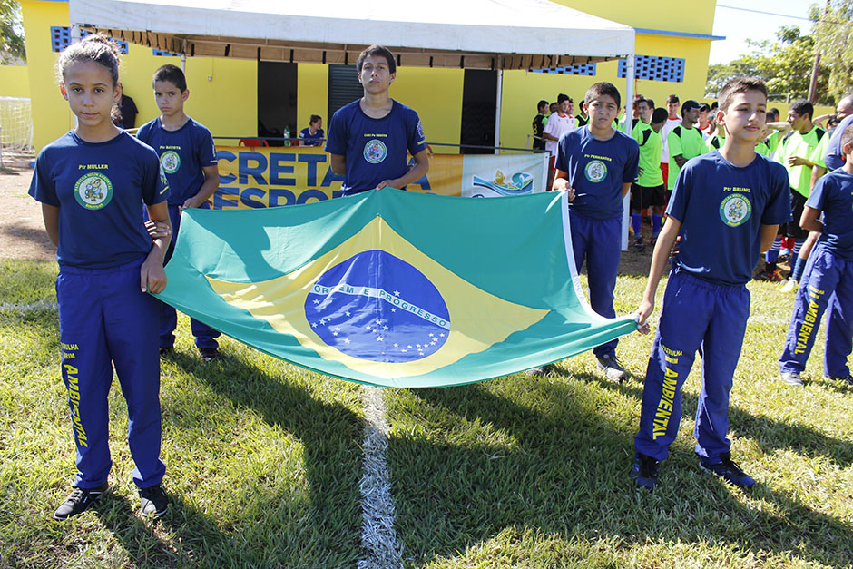 Abertura do Campeonato Bonitense de Futebol atrai 300 espectadores