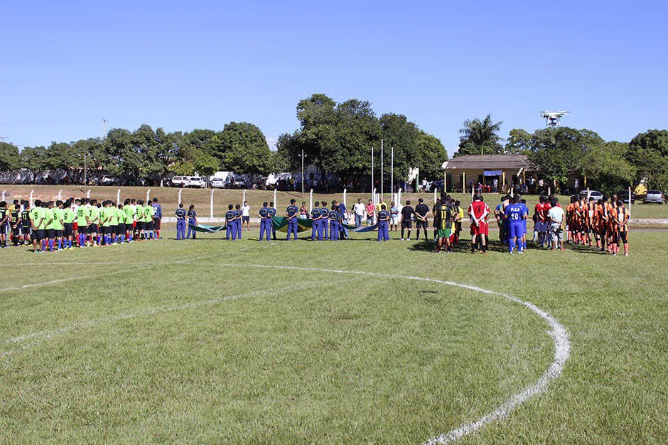 Abertura do Campeonato Bonitense de Futebol atrai 300 espectadores