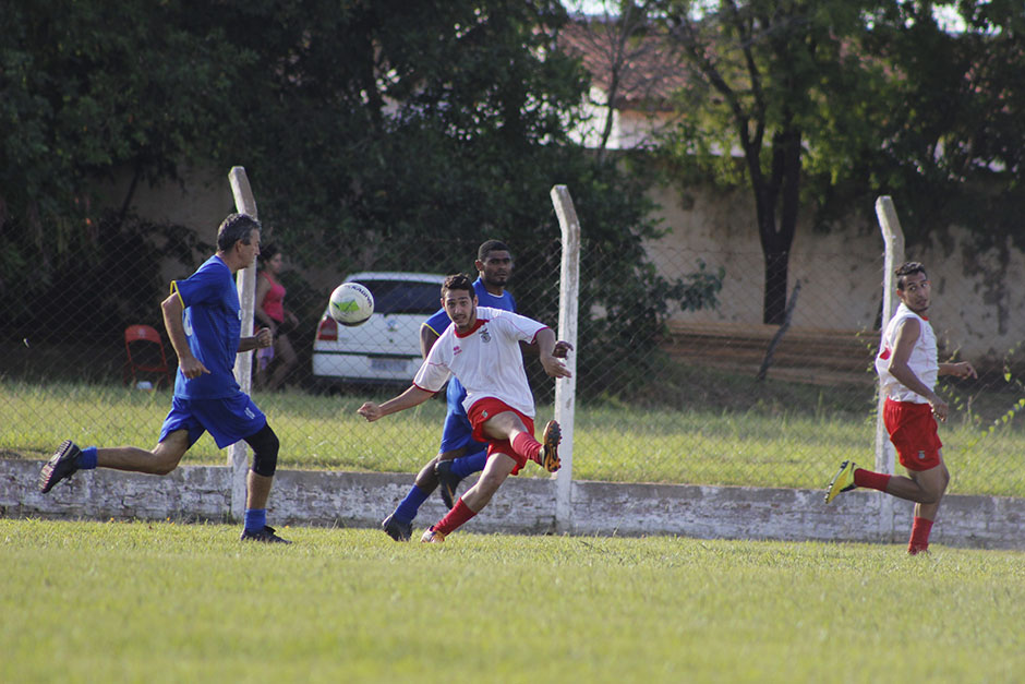 Abertura do Campeonato Bonitense de Futebol atrai 300 espectadores