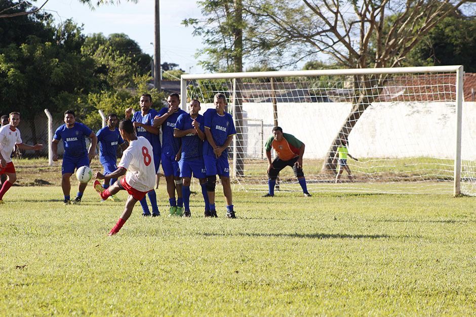 Abertura do Campeonato Bonitense de Futebol atrai 300 espectadores