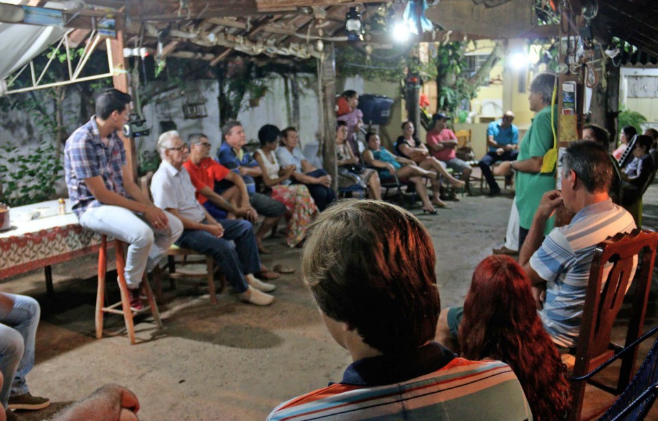 Roda de Conversa tem primeira edição em rancho charmoso no centro do município