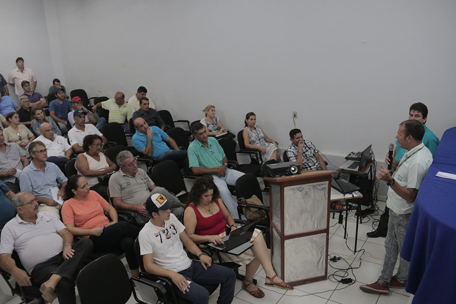 Prefeitura realizará nova pesquisa de opinião pública sobre o sentido do trânsito de veículos no centro