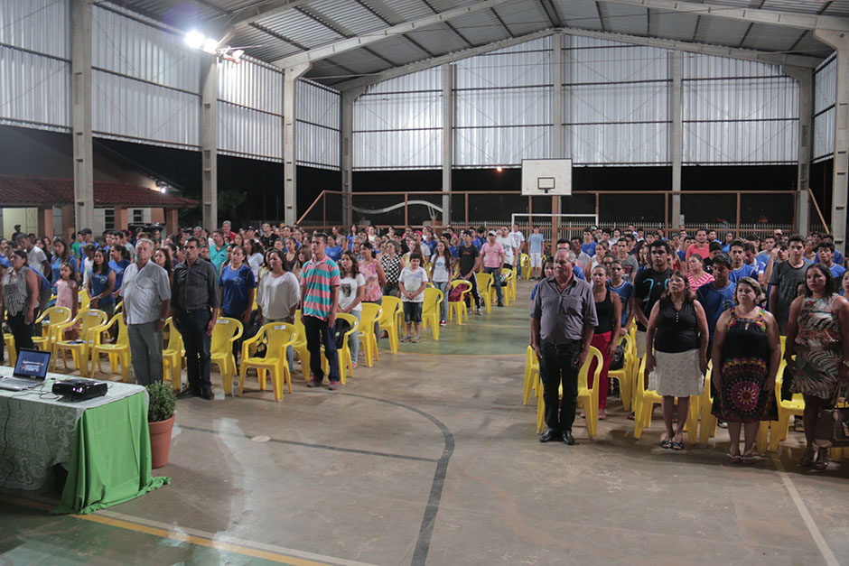 Juiz Odilon fala sobre família e o uso de drogas em palestra na rede municipal