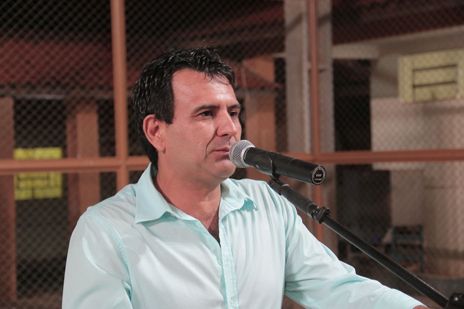 Juiz Odilon fala sobre família e o uso de drogas em palestra na rede municipal