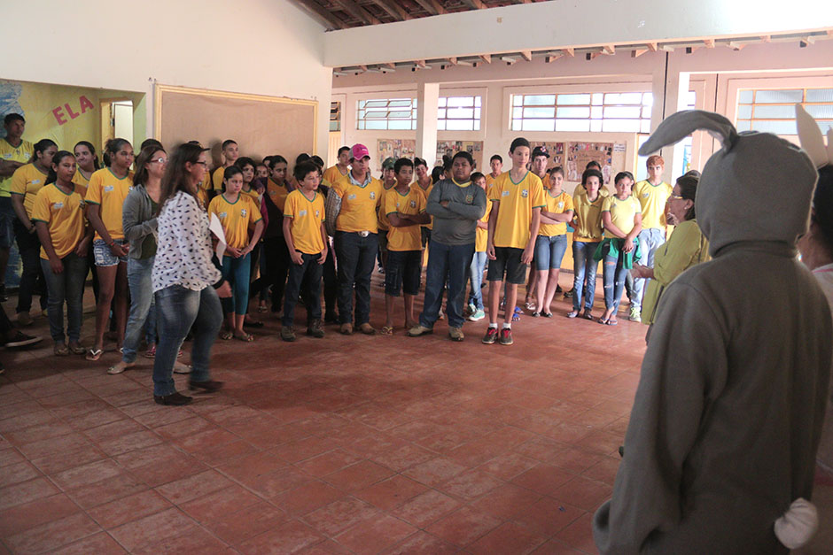 Confira as fotos da Entrega dos Ovos de Páscoa na Rede Municipal de Ensino