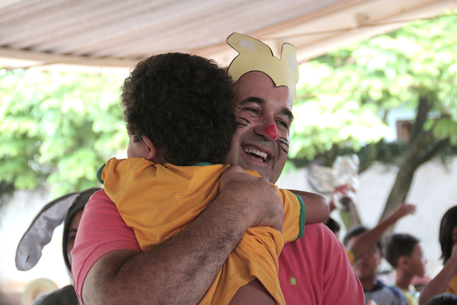 Confira as fotos da Entrega dos Ovos de Páscoa na Rede Municipal de Ensino