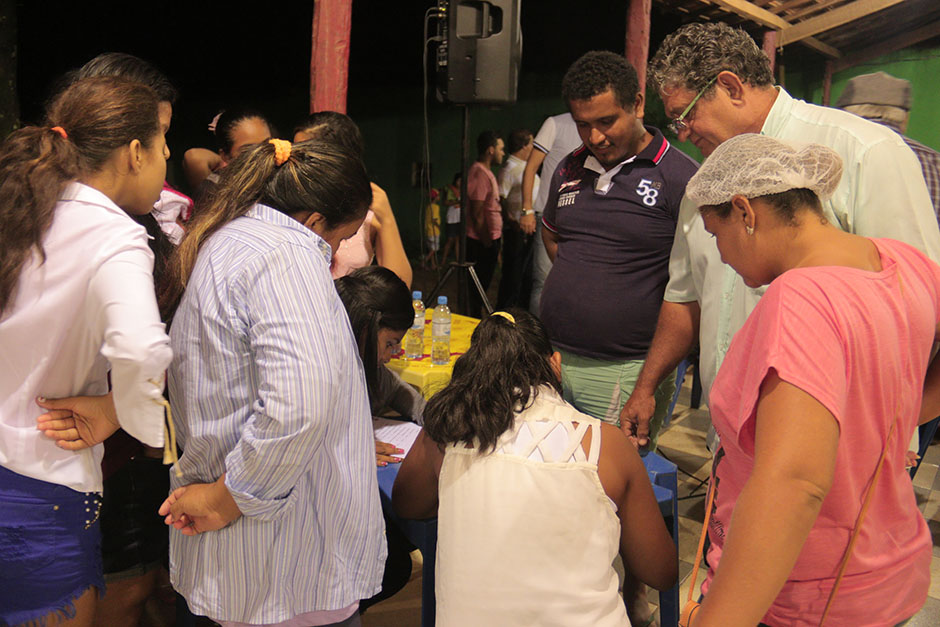 Prefeito lança projeto ambiental no Distrito de Águas do Miranda
