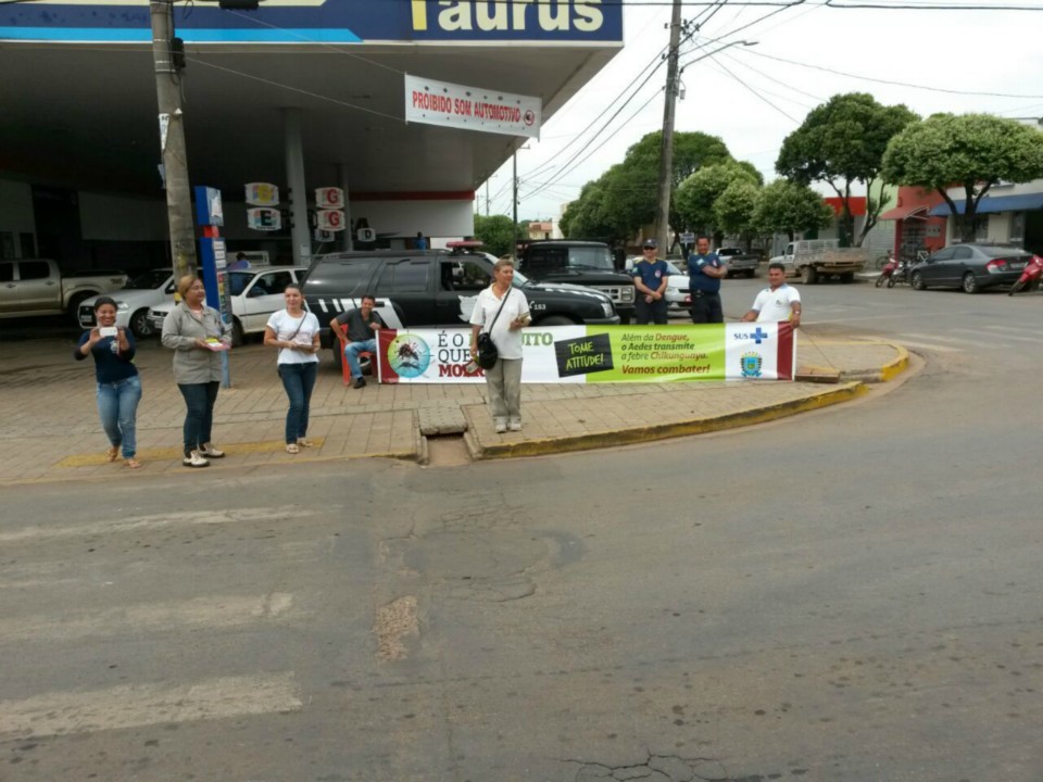 Prefeitura de Bonito realiza blitz sobre a dengue no centro do município