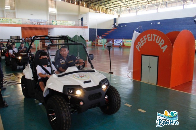 Bonito Recebeu Cidade Móvel de Trânsito “Detrânzinho”