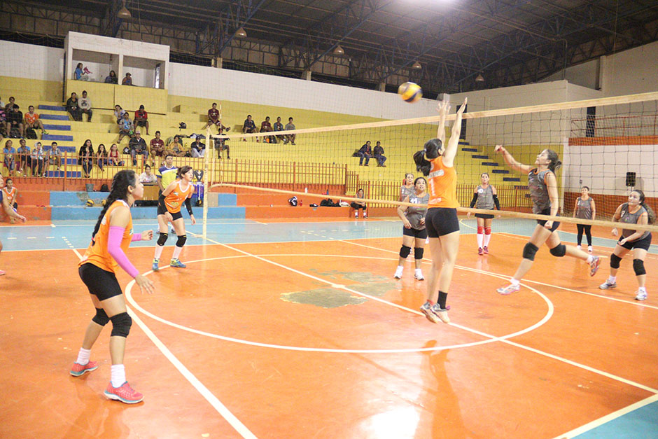 Bonito realiza final da 2º Liga bonitense de voleibol masculino e feminino