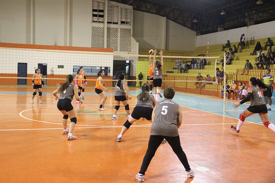Bonito realiza final da 2º Liga bonitense de voleibol masculino e feminino