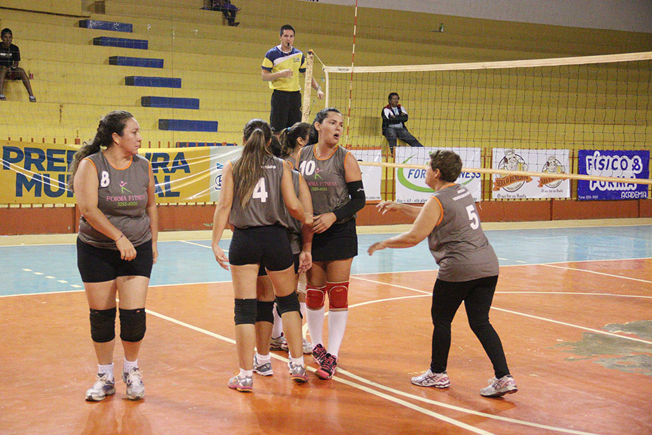 Bonito realiza final da 2º Liga bonitense de voleibol masculino e feminino