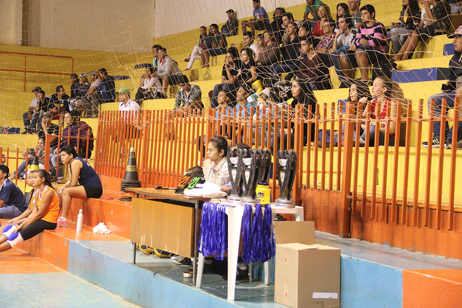 Bonito realiza final da 2º Liga bonitense de voleibol masculino e feminino