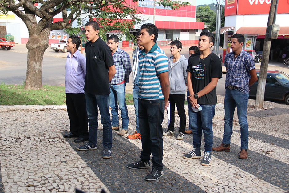 Junta de serviço militar de bonito realiza juramento a bandeira