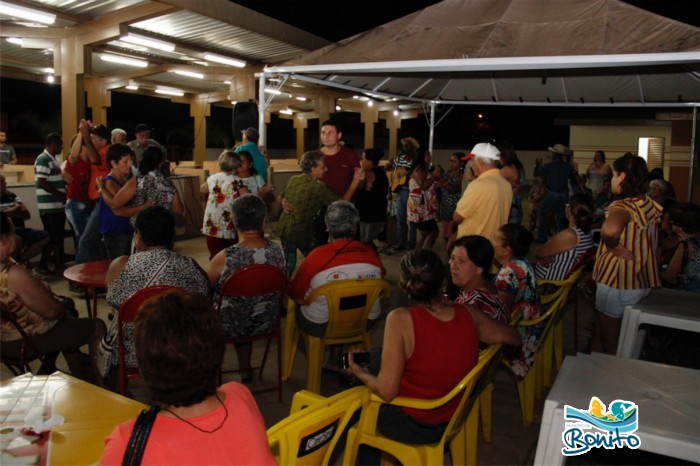 Feira do Produtor em Bonito reúne centenas de pessoas