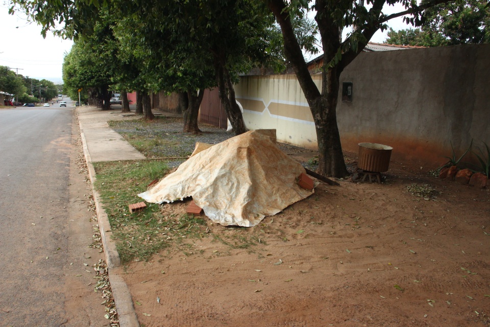 Decreto regulamenta coleta de entulhos em ruas e calçadas