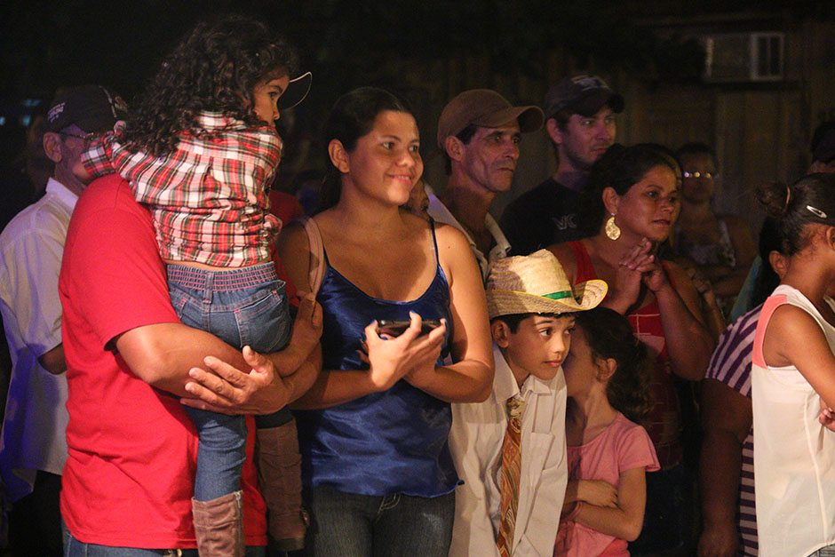 A 2ª noite do “Arraiá Sustentável da Capital do Ecoturismo” foi de muita alegria e animação.