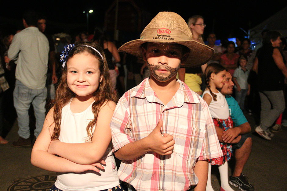 A 2ª noite do “Arraiá Sustentável da Capital do Ecoturismo” foi de muita alegria e animação.