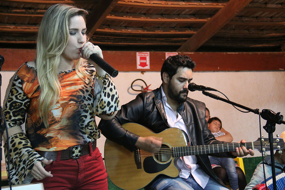 Secretaria Municipal de Assistência Social Realizou Arraiá do Grupo Conviver Idosos