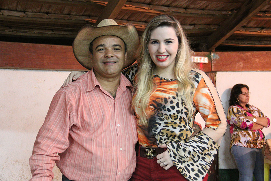 Secretaria Municipal de Assistência Social Realizou Arraiá do Grupo Conviver Idosos