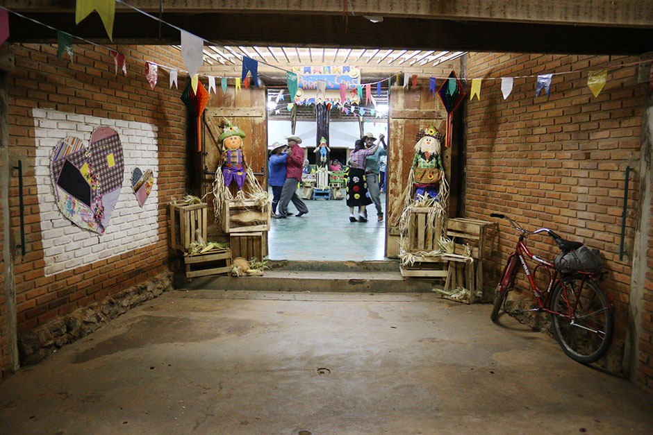 Secretaria Municipal de Assistência Social Realizou Arraiá do Grupo Conviver Idosos