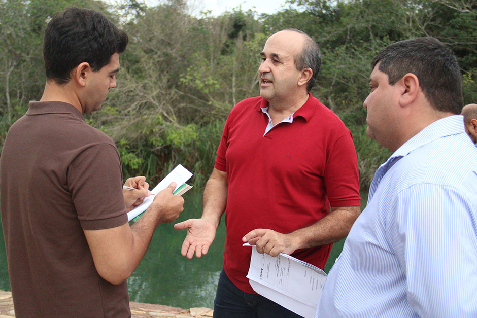 Prefeito Recebe Equipe da Rede Record
