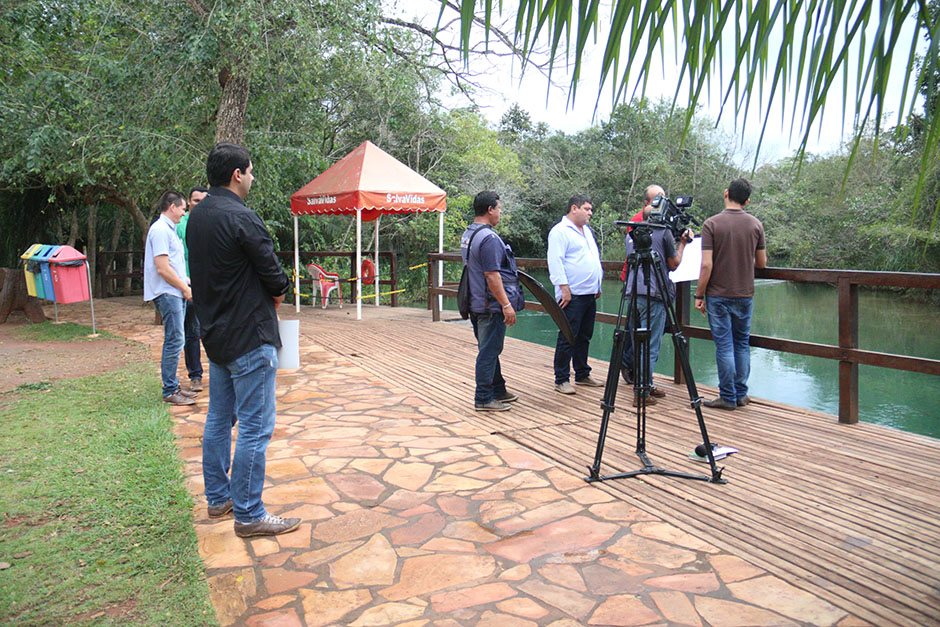 Prefeito Recebe Equipe da Rede Record