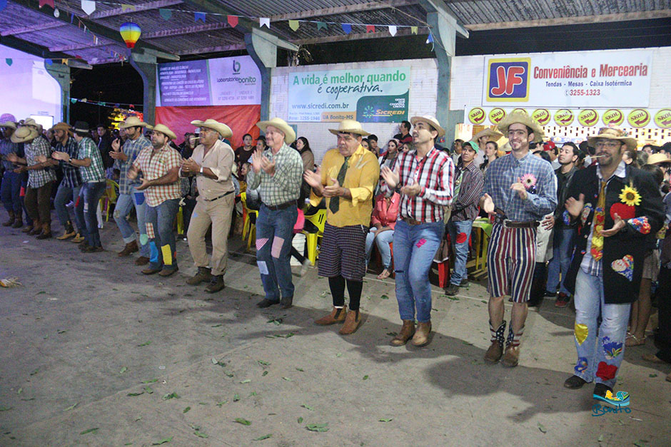 Administração Municipal Realiza Arraiá dos Servidores