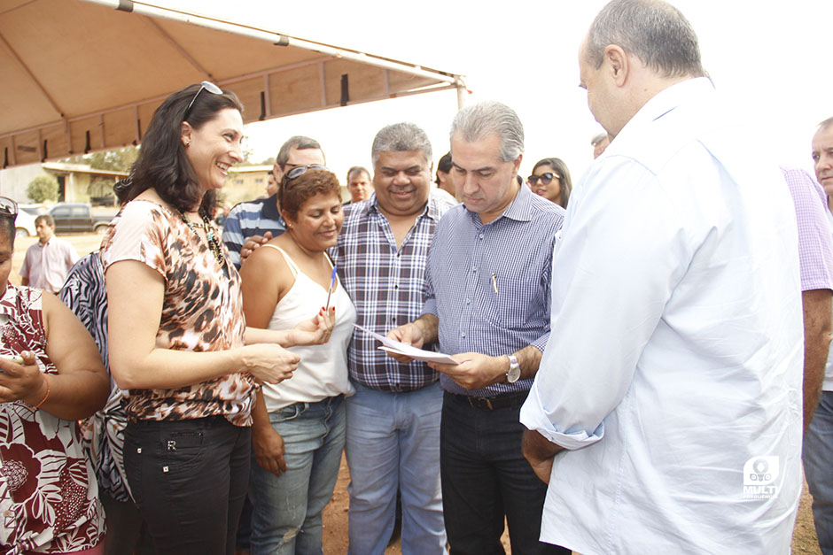 Prefeito Participa do Lançamento das Obras de Pavimentação Asfáltica do Distrito Águas do Miranda.