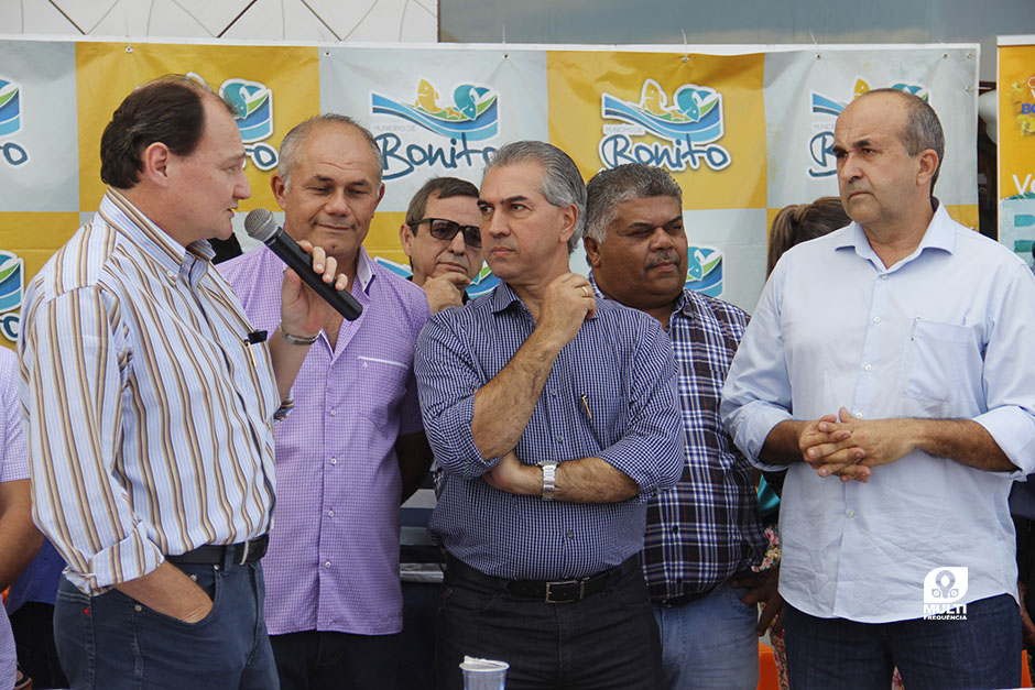 Prefeito Participa do Lançamento das Obras de Pavimentação Asfáltica do Distrito Águas do Miranda.