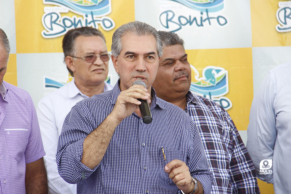Prefeito Participa do Lançamento das Obras de Pavimentação Asfáltica do Distrito Águas do Miranda.
