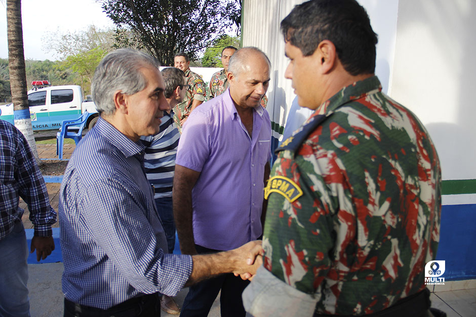 Prefeito Participa do Lançamento das Obras de Pavimentação Asfáltica do Distrito Águas do Miranda.