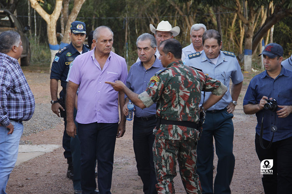 Prefeito Participa do Lançamento das Obras de Pavimentação Asfáltica do Distrito Águas do Miranda.