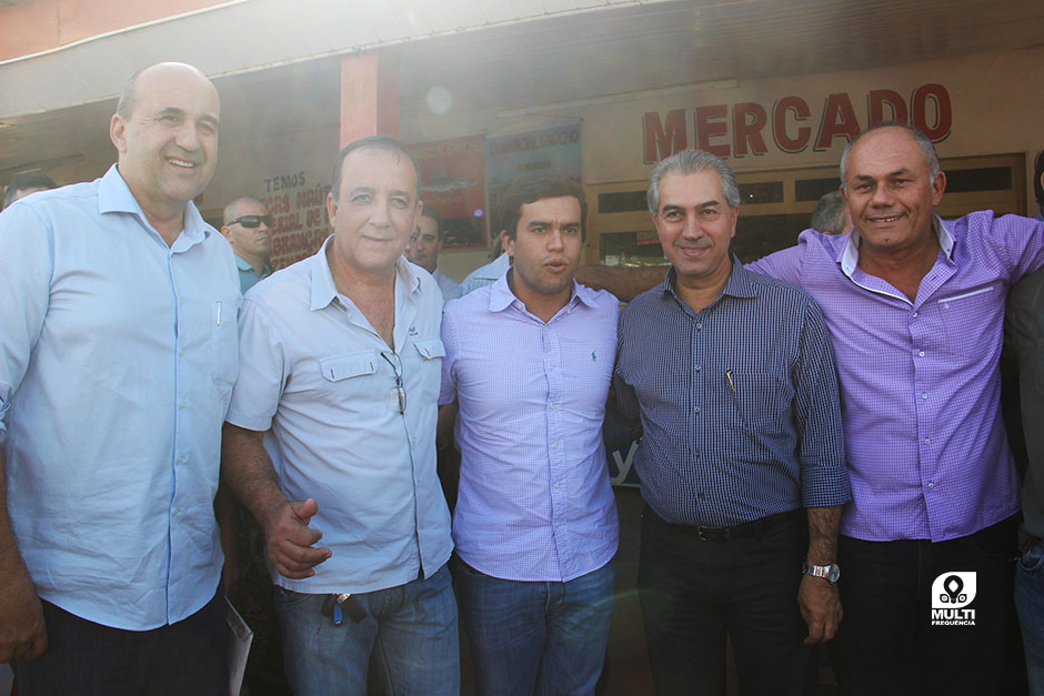 Prefeito Participa do Lançamento das Obras de Pavimentação Asfáltica do Distrito Águas do Miranda.