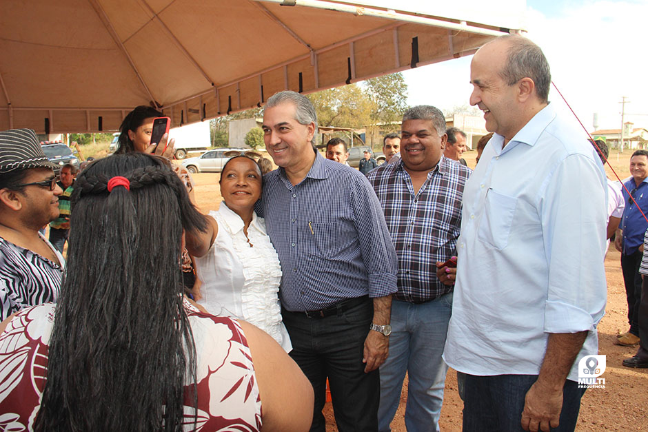 Prefeito Participa do Lançamento das Obras de Pavimentação Asfáltica do Distrito Águas do Miranda.