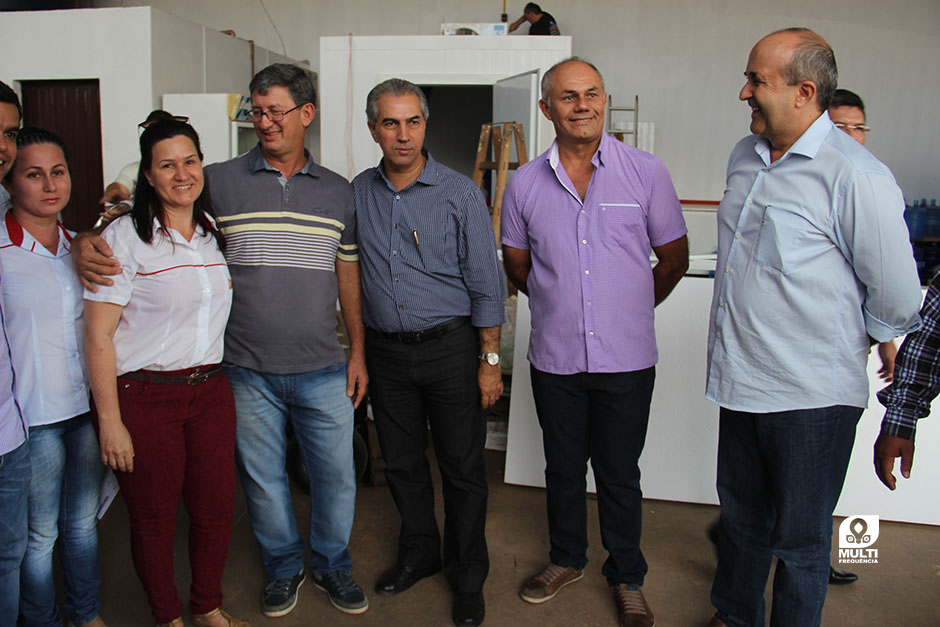 Prefeito Participa do Lançamento das Obras de Pavimentação Asfáltica do Distrito Águas do Miranda.