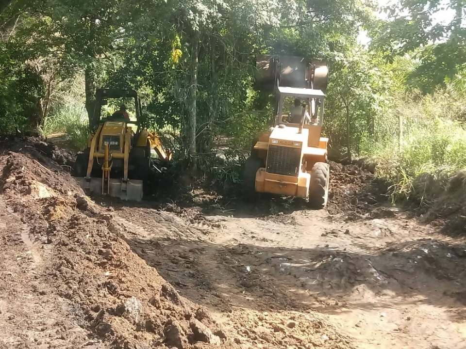 Prefeitura constrói caixas de contenção na estrada boiadeira