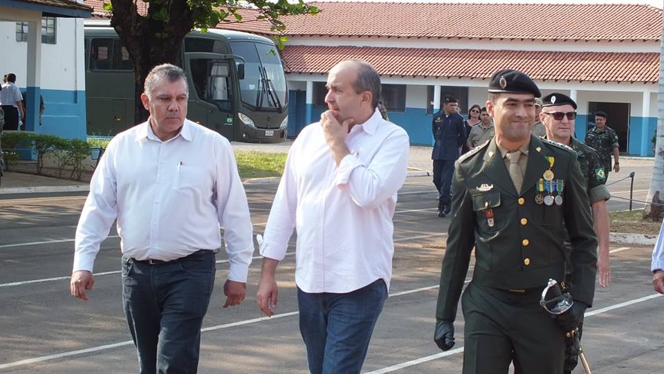Projeto Mirim Ambiental de Bonito realizou apresentações, em Jardim, em homenagem ao Dia do Soldado