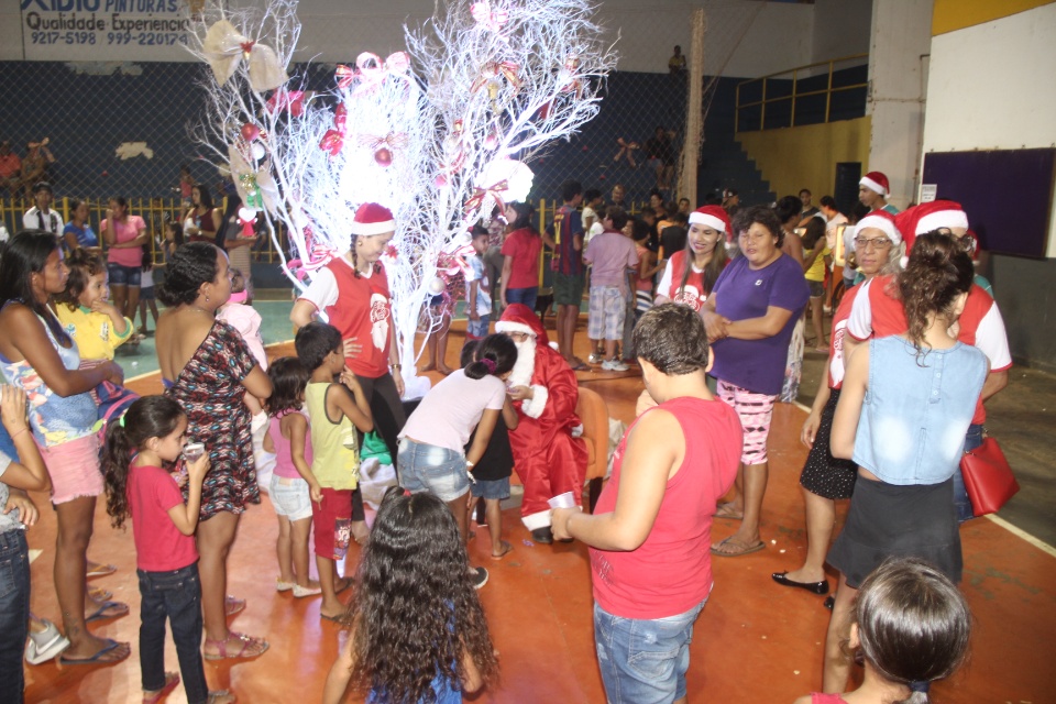 SAS Realiza festa de Natal para os beneficiários