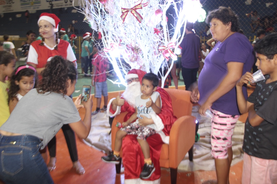 SAS Realiza festa de Natal para os beneficiários