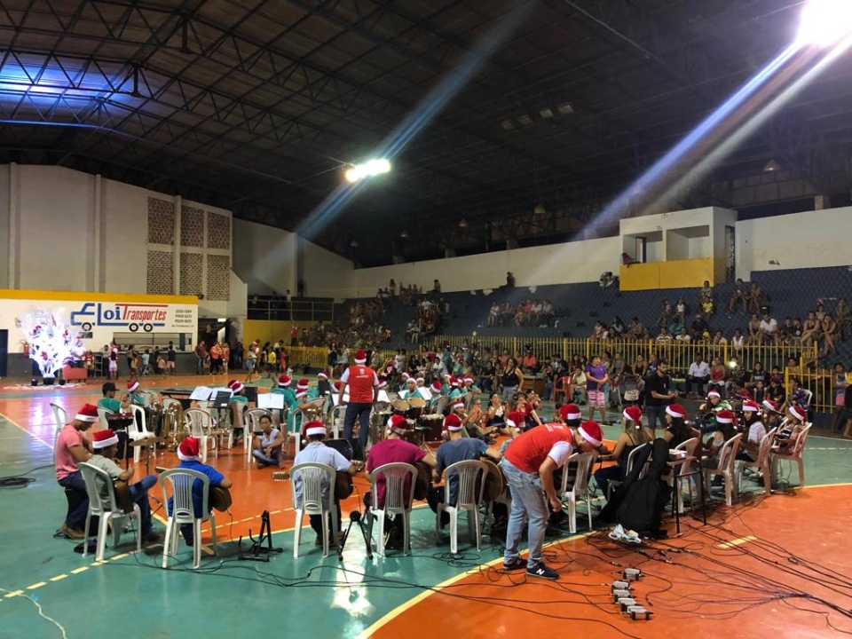 SAS Realiza festa de Natal para os beneficiários