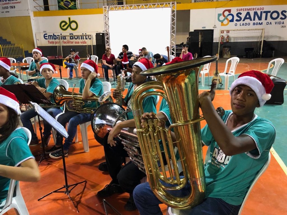 SAS Realiza festa de Natal para os beneficiários