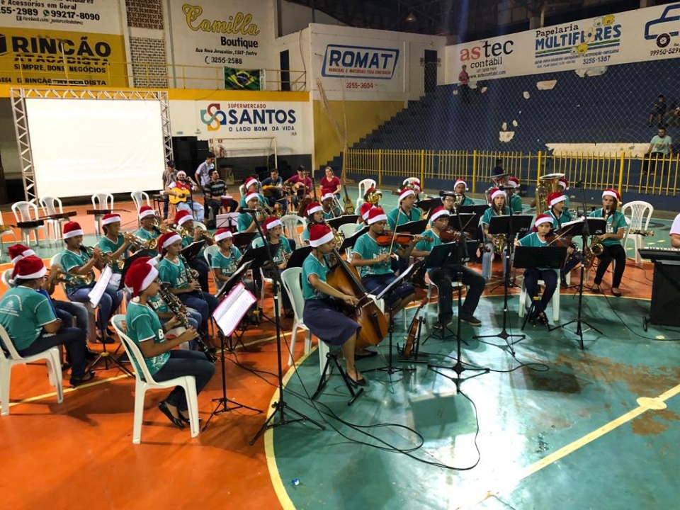 SAS Realiza festa de Natal para os beneficiários
