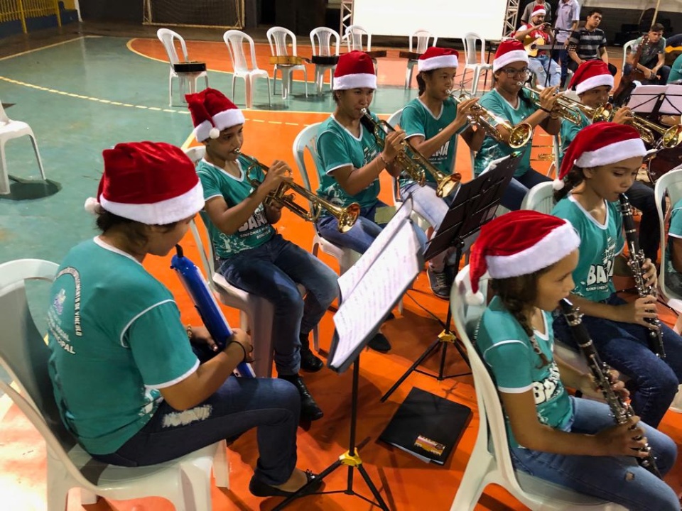 SAS Realiza festa de Natal para os beneficiários