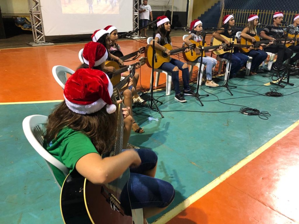SAS Realiza festa de Natal para os beneficiários