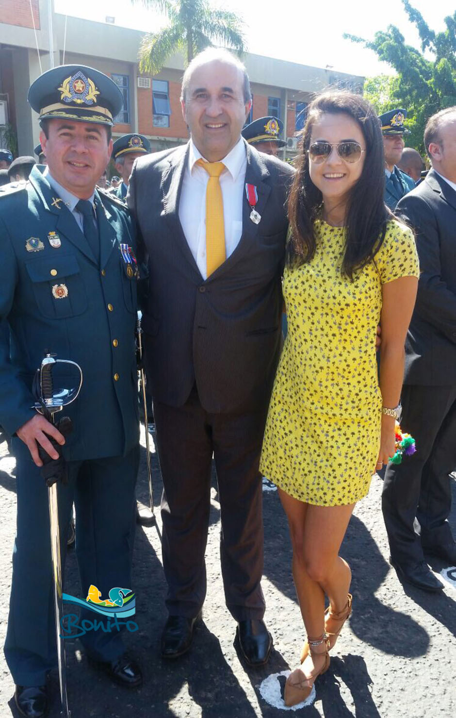Prefeito de Bonito é condecorado com medalha em ato festivo dos 180 anos da PMMS