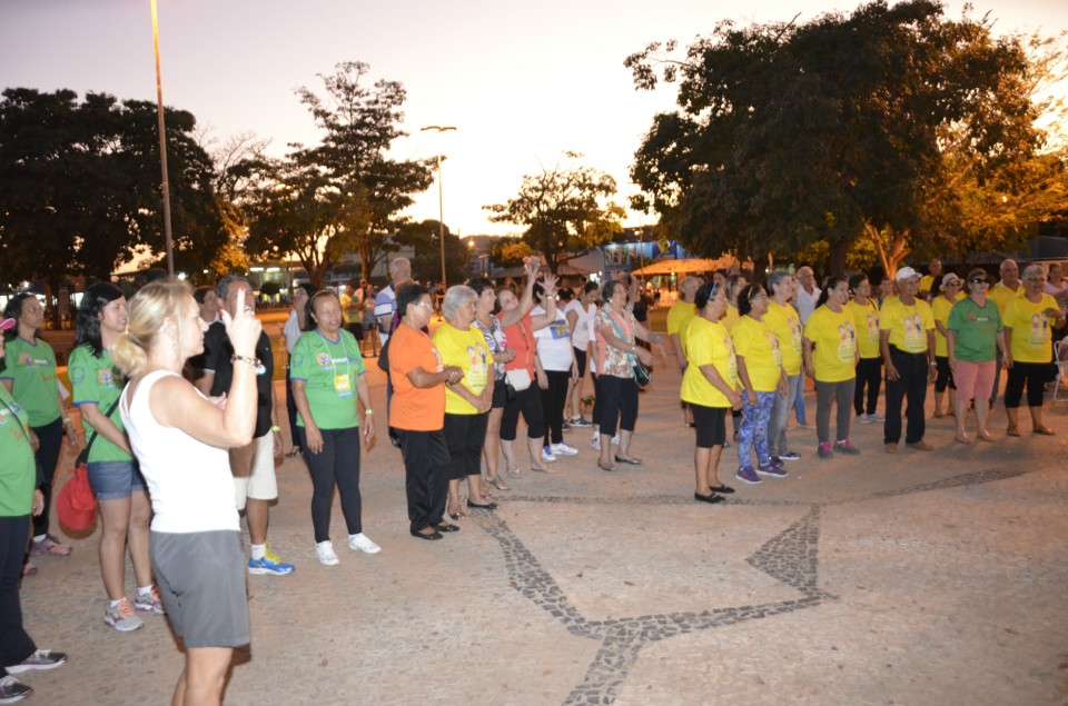 MaturiShow premia Grupo Conviver de Bonito