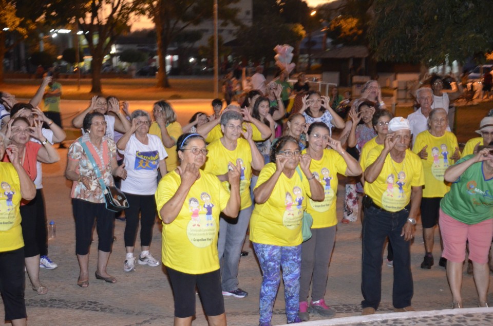 MaturiShow premia Grupo Conviver de Bonito