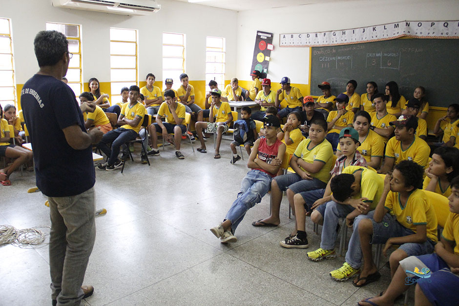 Secretaria de Saúde realiza palestra de combate a Dengue em Bonito