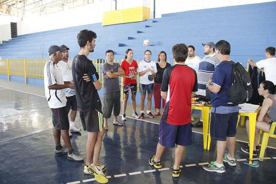 Atletas disputam as competições de xadrez, dama e tênis de mesa nos Jogos Escolares de Bonito